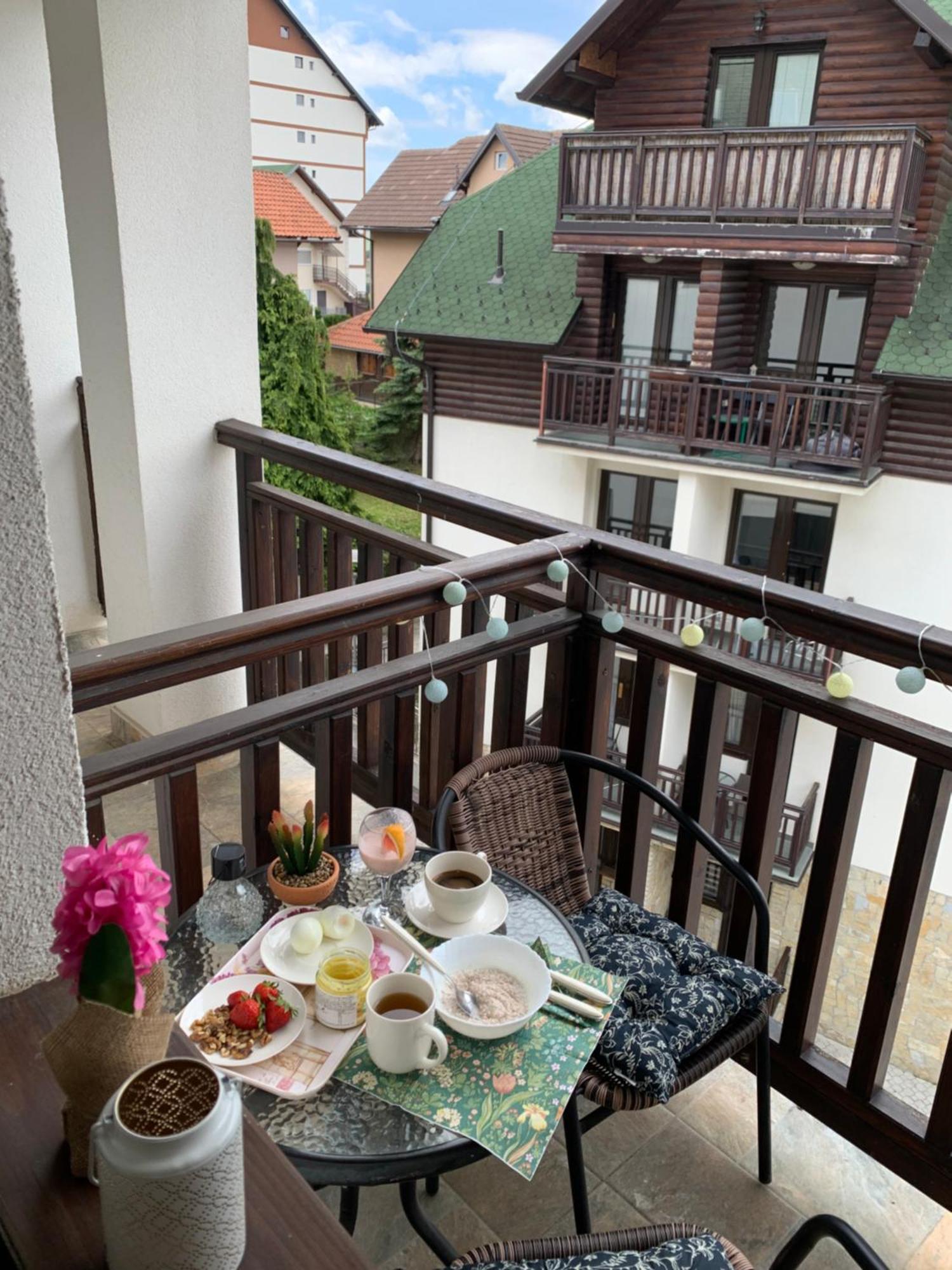Beli Apartman U Zlatiborskim Konacima Bele Vode Bb Exterior photo